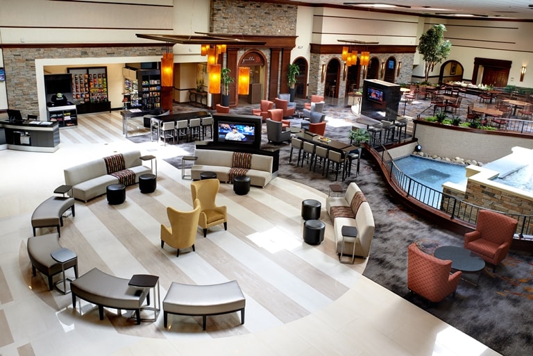 DoubleTree by Hilton Detroit-Dearborn hotel
